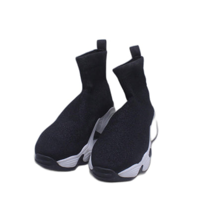 EMPORIO ARMANI BLACK LOW TOP SNEAKER