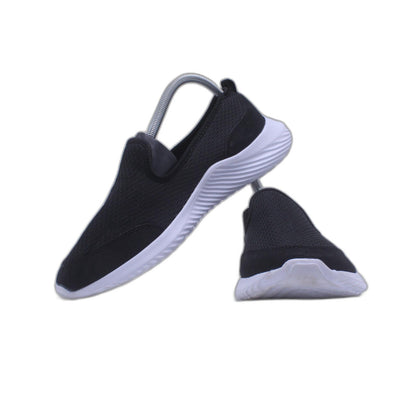 SOFT SOLES COMFORT IN EVERY STEP SHOES