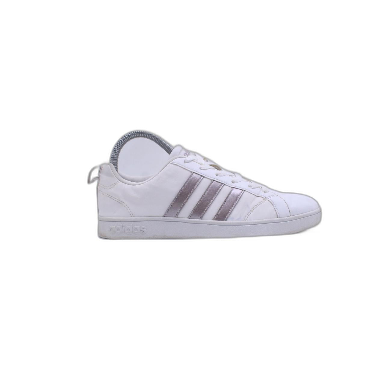 Adidas Men's 8 Advantage Clean Leather Trainer
