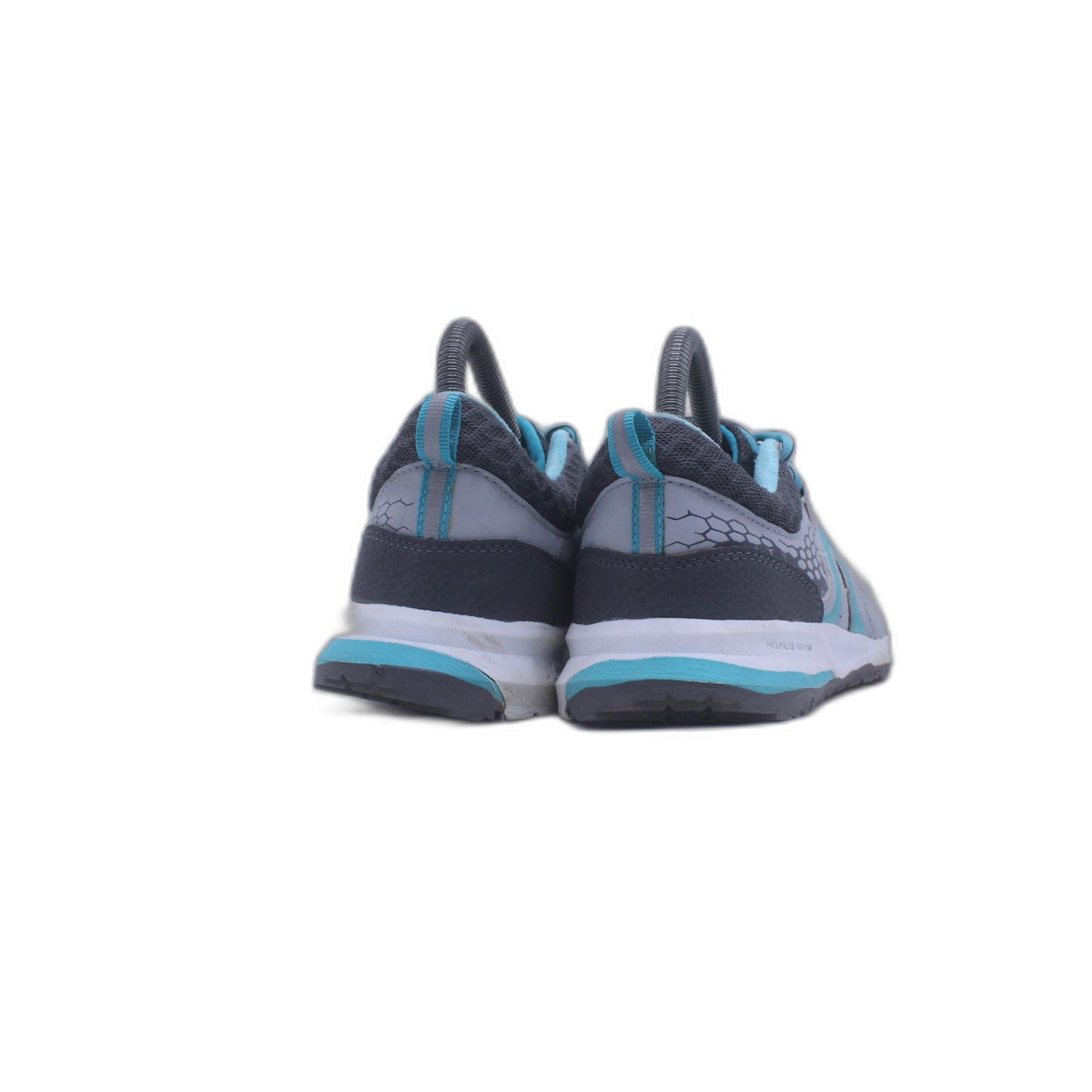 New Feel Gray Sneaker