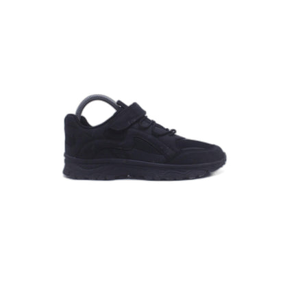F & F BLACK SNEAKER