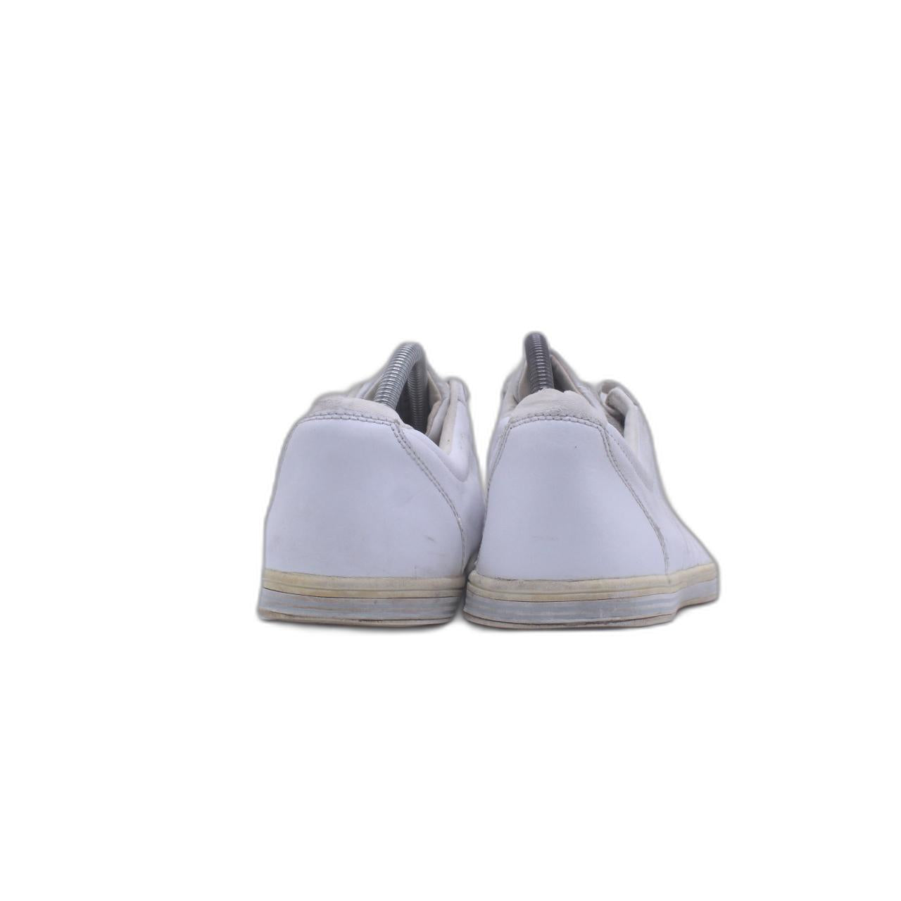 K-Swiss White Casual Sneaker