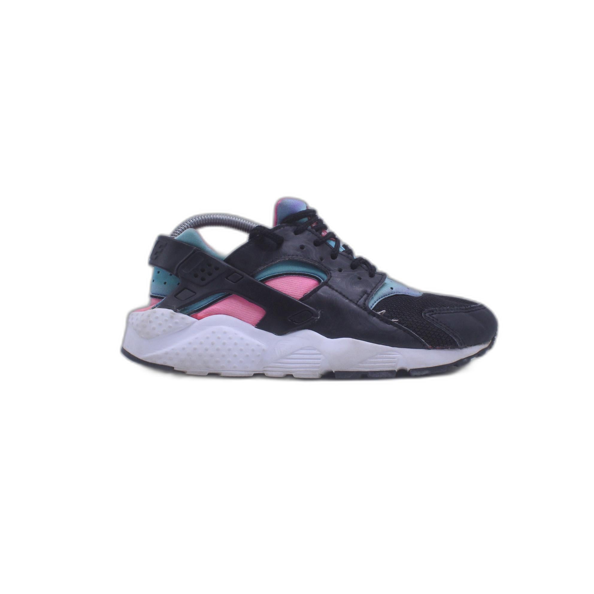 junior huarache trainers
