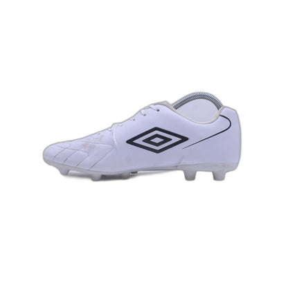 Umbro White Cleat