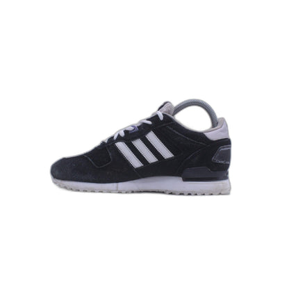 Adidas Women  Sneaker
