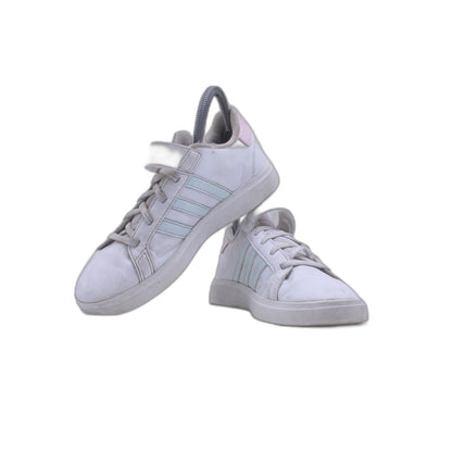 Adidas Athletic Grand Court Girls Elastic Lace Sneaker