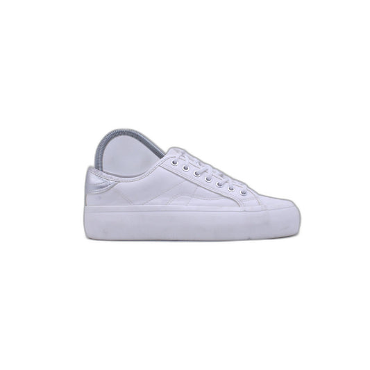 Zara White Casual Shoe