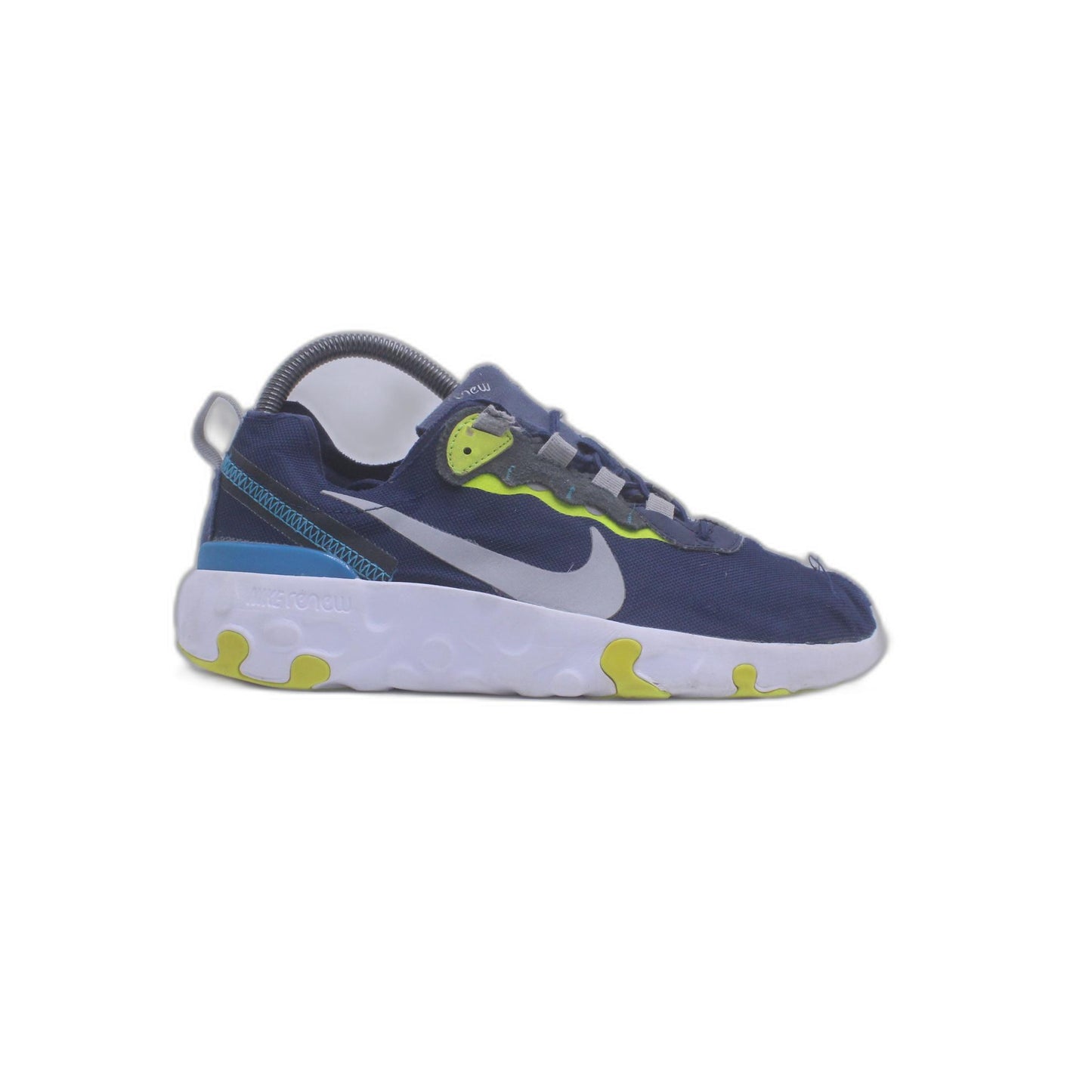 New nike element 55 sneakers 6Y