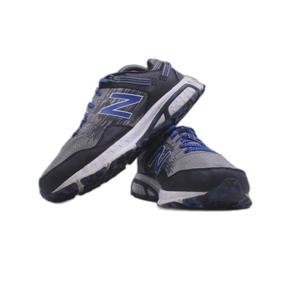 New Balance 410 v6 Sneaker