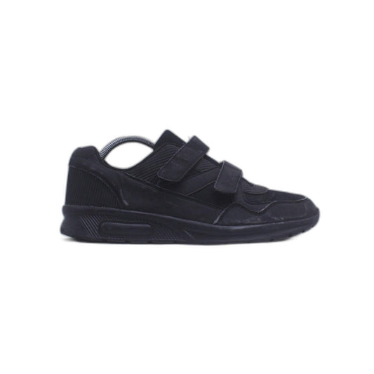 Clarks Black Sneaker