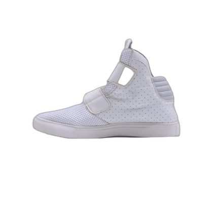 White High Top Sneaker