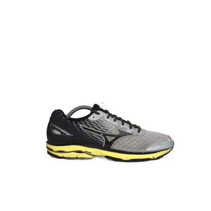Mizuno Wave Rider 19 Sneaker