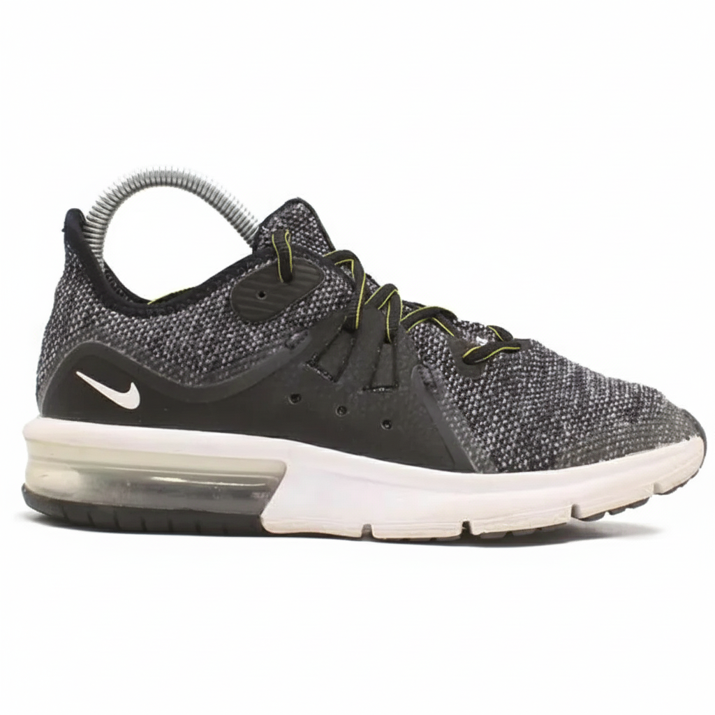 NIKE Air Max Sequent 3