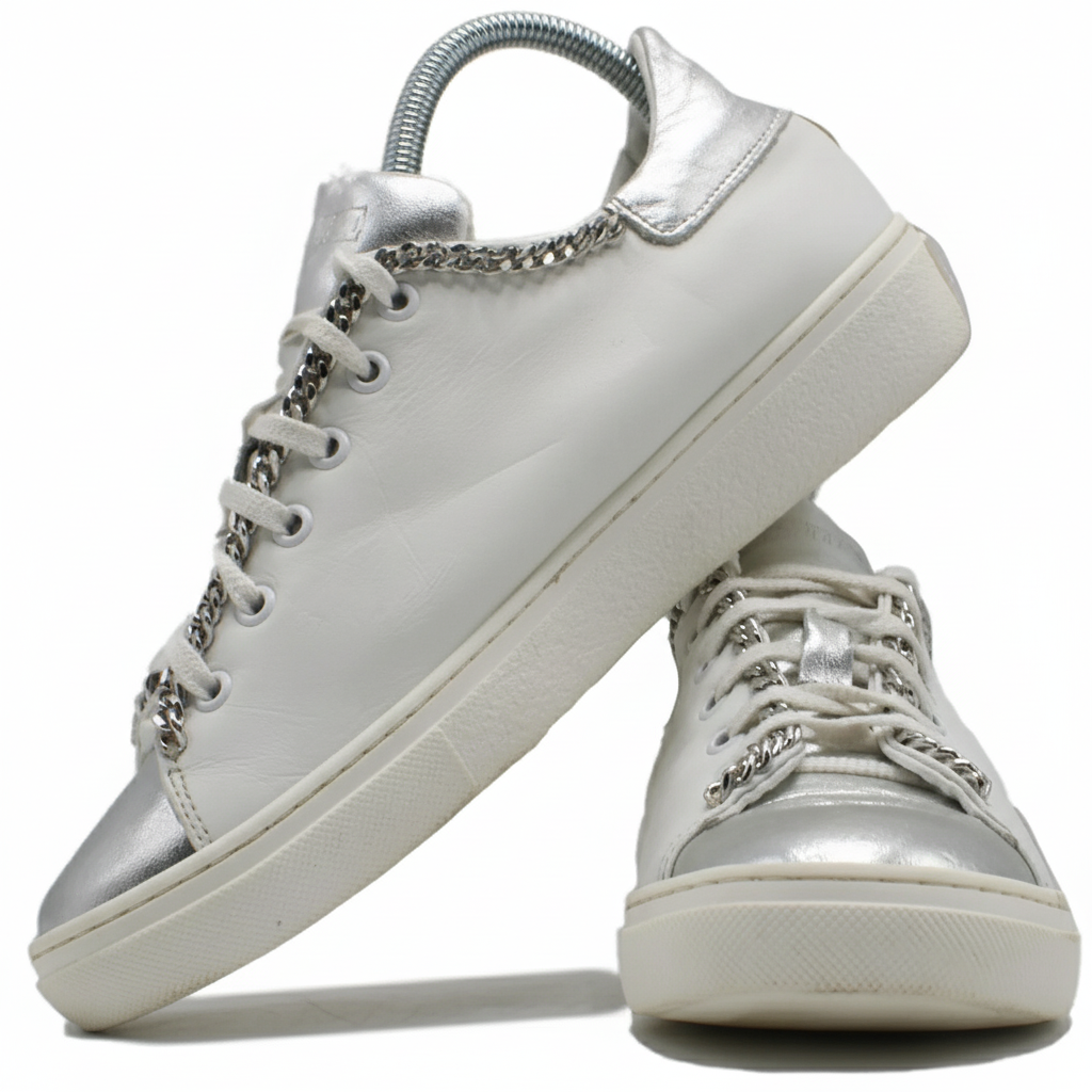 Madeleine white leather sneaker