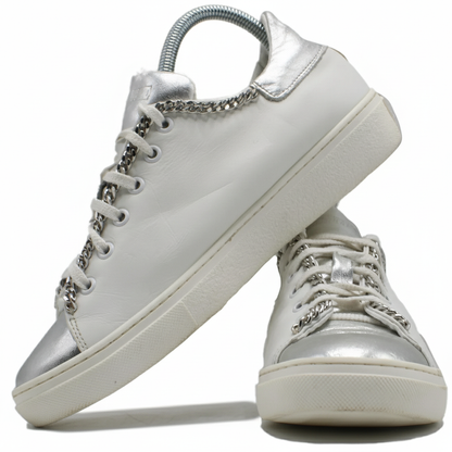 Madeleine white leather sneaker
