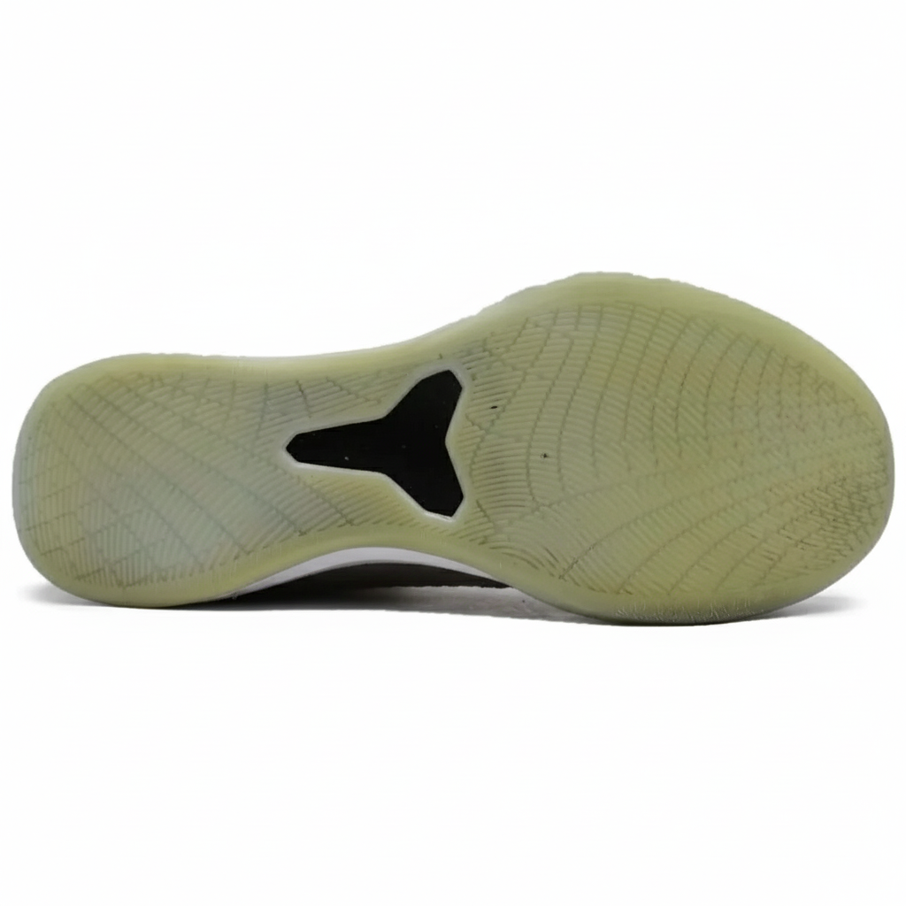 Nike Kobe A D Mid Grey Snake