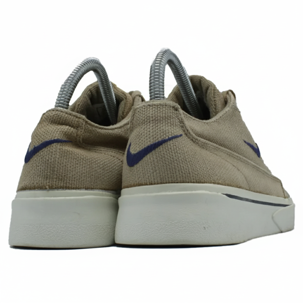 Nike Vintage 1995 GTS (Michigan)