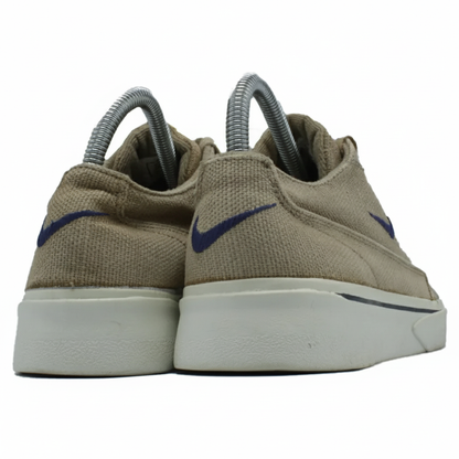 Nike Vintage 1995 GTS (Michigan)