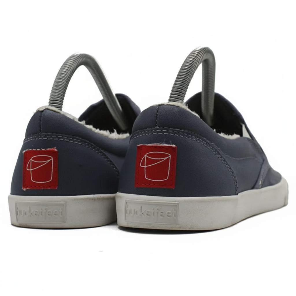 BUCKETFEET HIPESTER PENGUIN SLIP ON