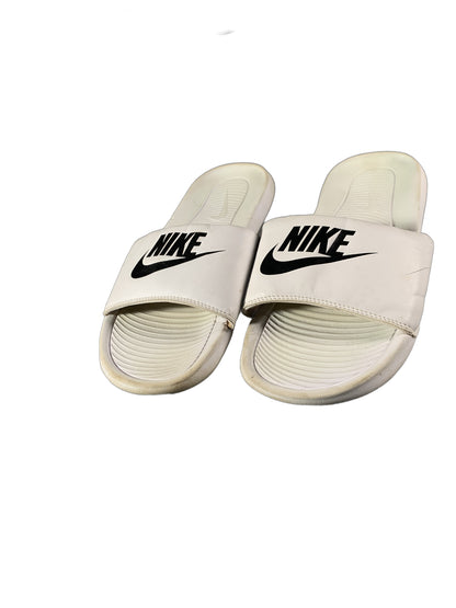 Nike Victori One Slide sandal