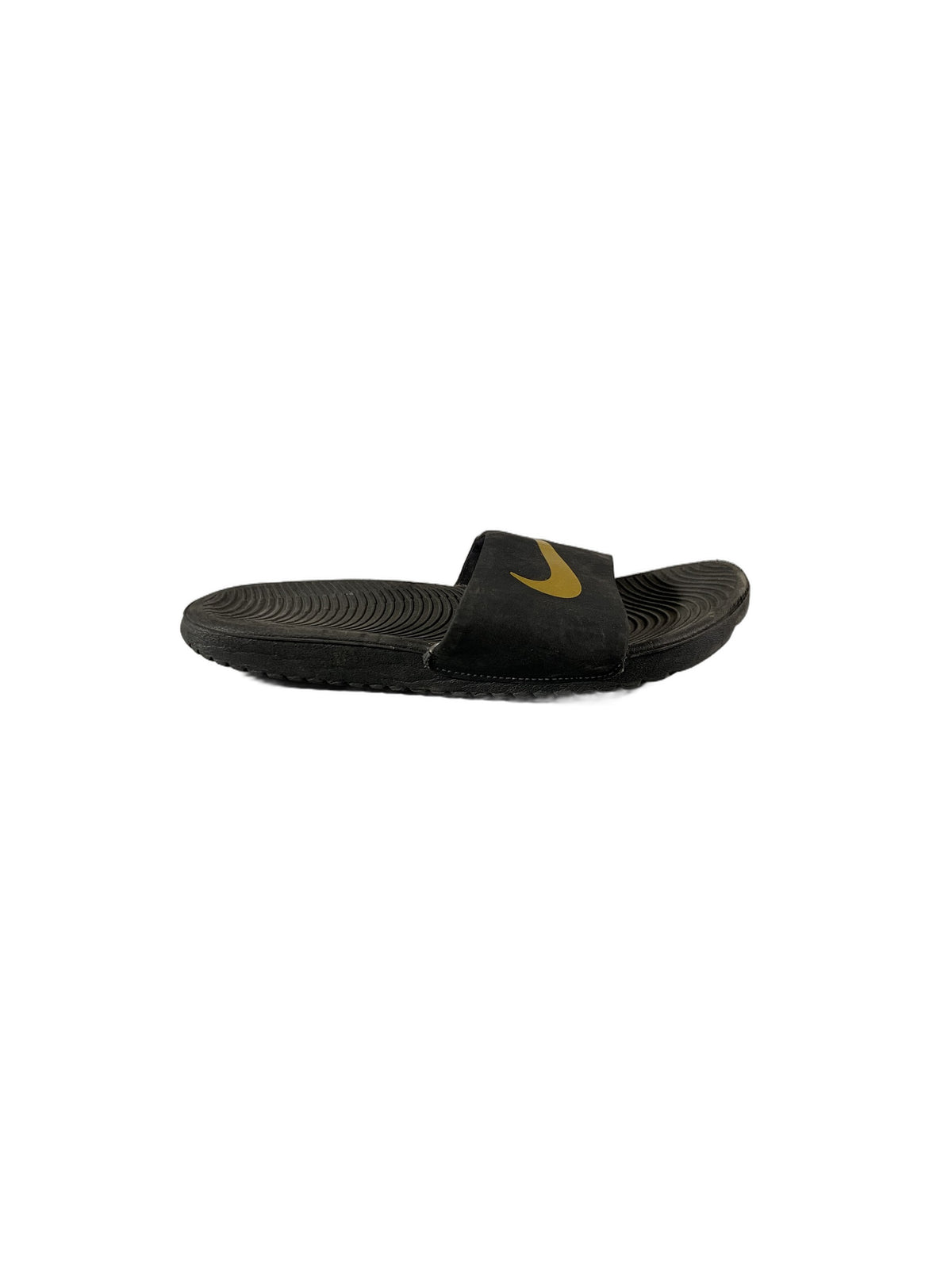 black Nike Kawa slide sandals