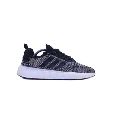 Adidas Sneakers Gray / Black
