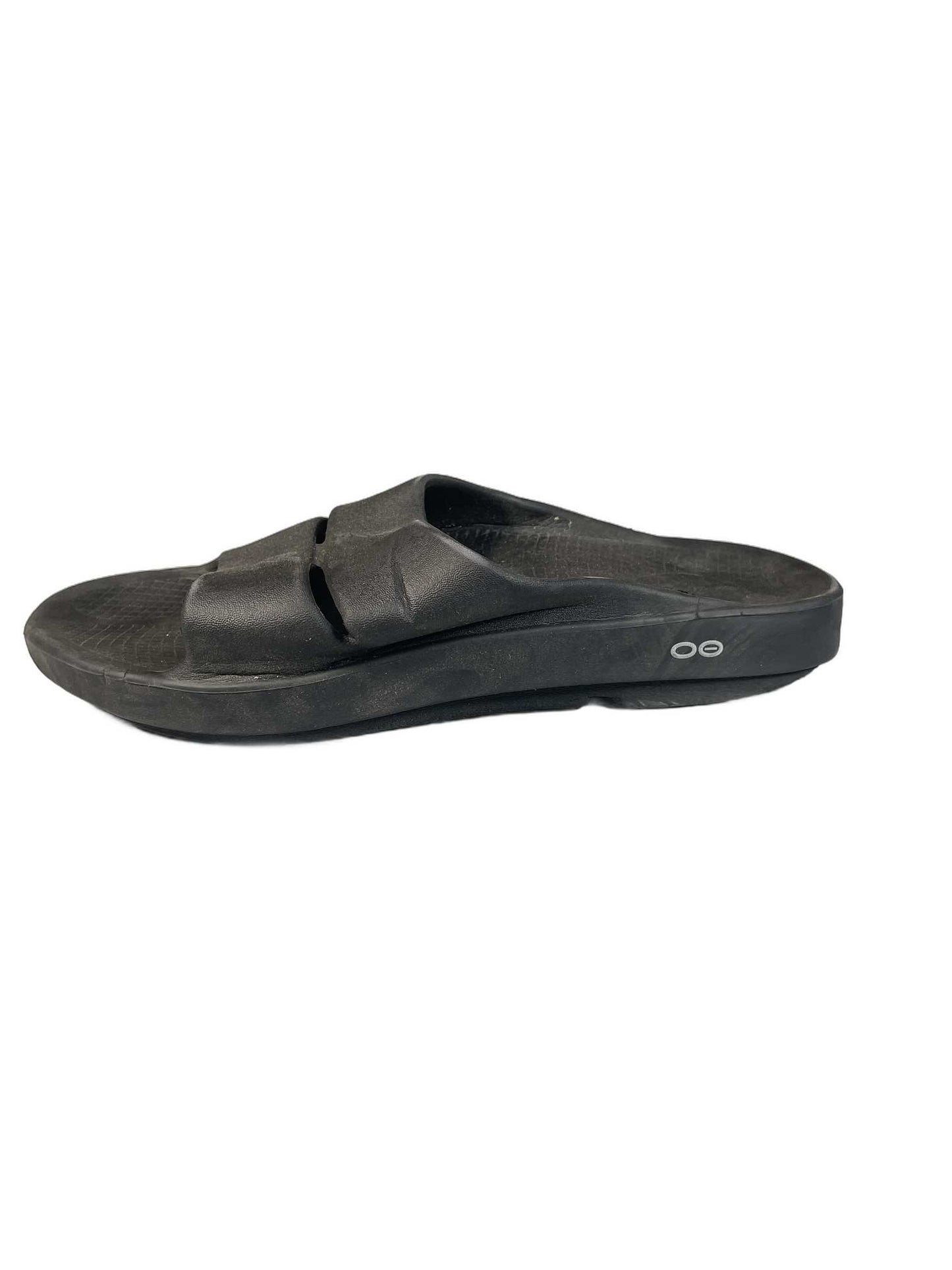OOFOS Black Slide