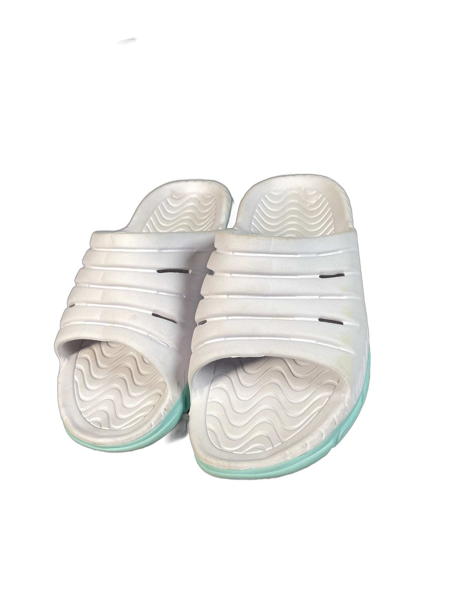Avia White Slide
