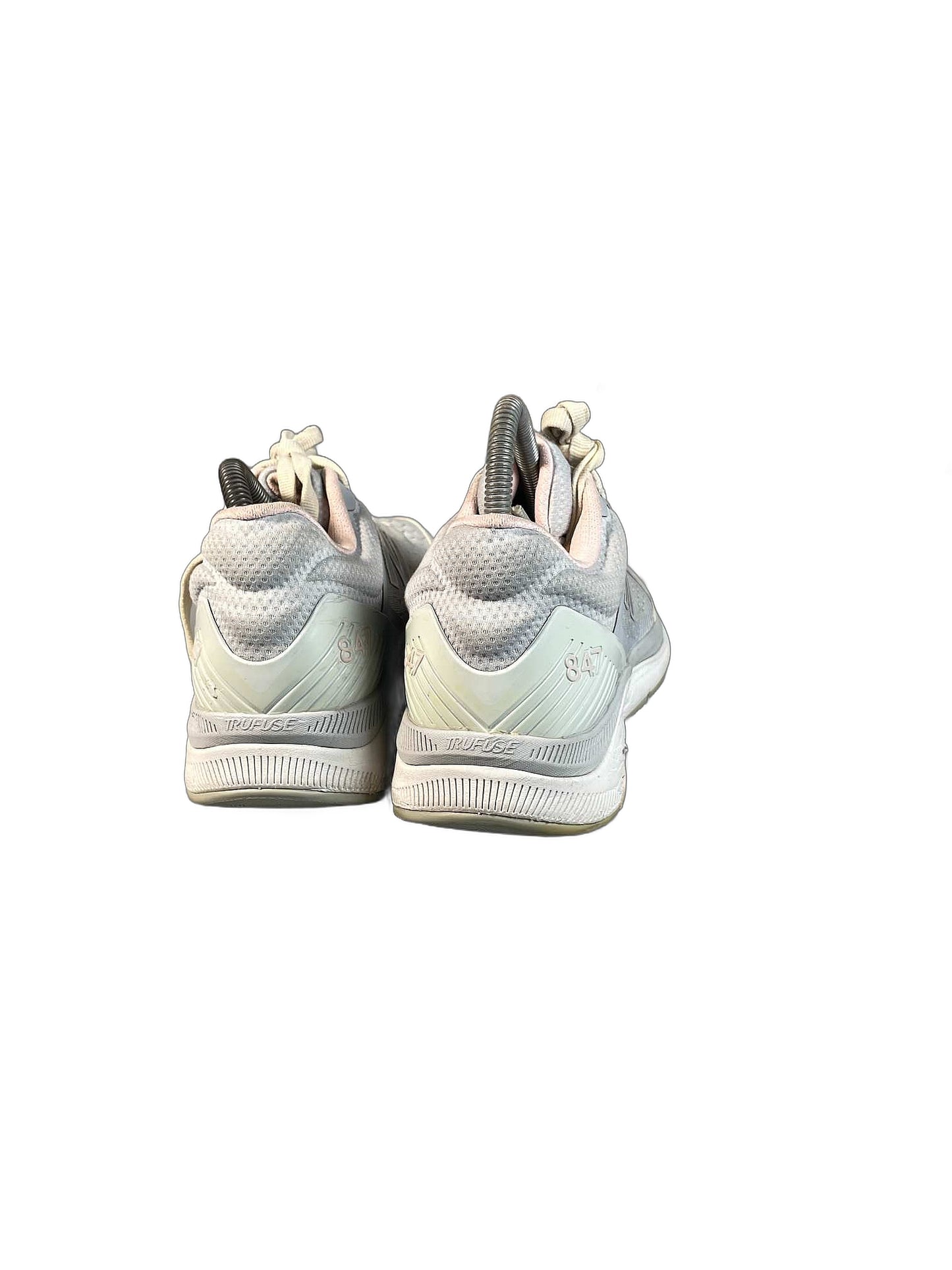 New Balance 847 Sneaker