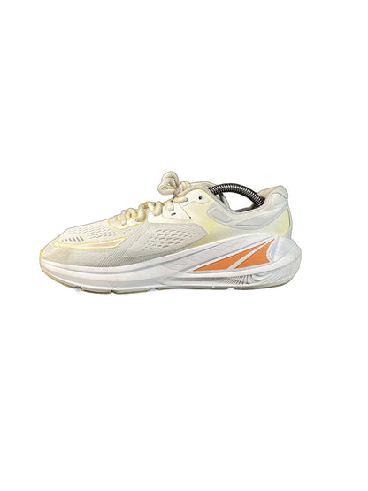 Altra Paradigm 6 running shoe