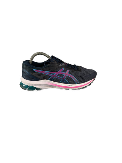 The ASICS GT-1000 10 running shoe