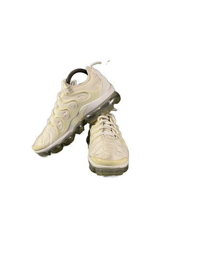 Nike Air VaporMax Plus shoe