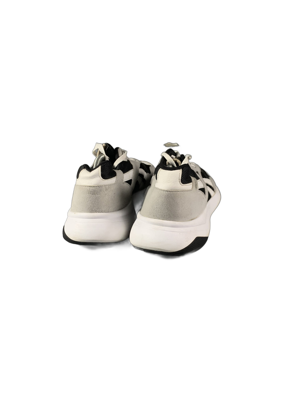 Reebok Classic Dashonic in gray, black Shoe