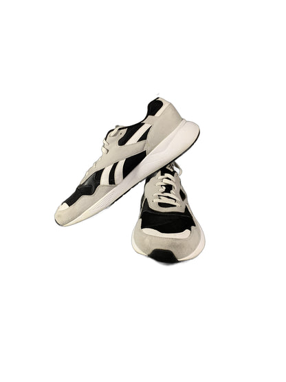 Reebok Classic Dashonic in gray, black Shoe
