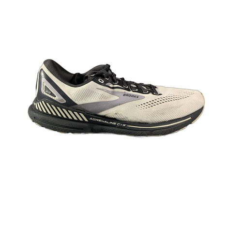 Brooks Adrenaline GTS 23 running shoe
