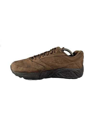 Brooks Addiction Walker in a rich brown leather shoe