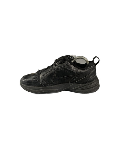 Nike Air Monarch IV training shoe