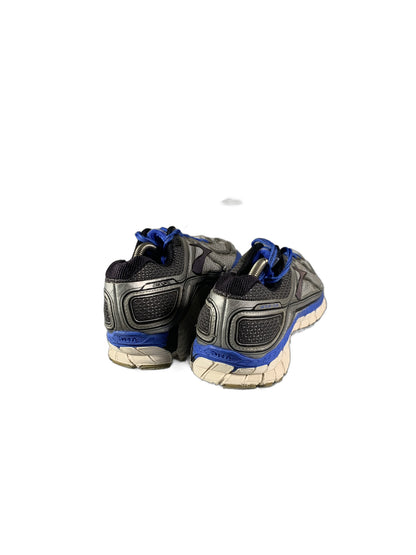 Brooks Adrenaline GTS 16 running shoe