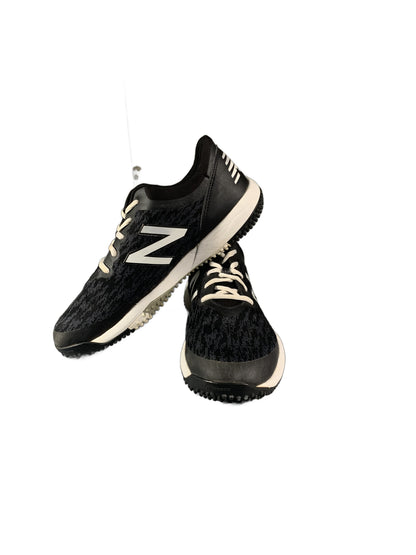 New Balance 4040v5 Turf basebal lshoe