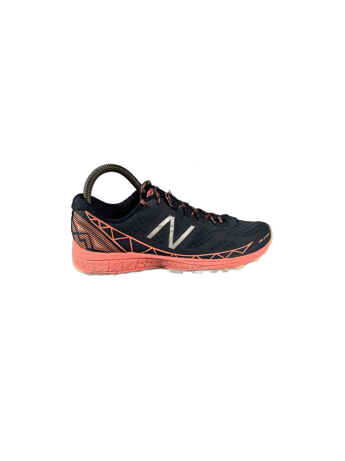 New Balance Vazee Summit trail running sneaker