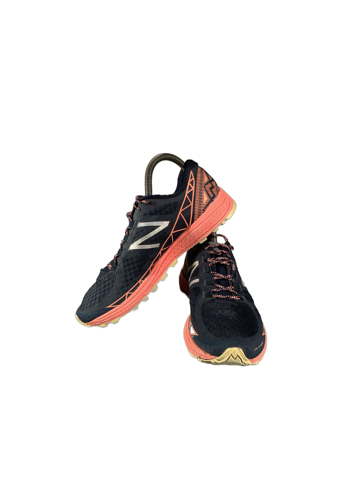 New Balance Vazee Summit trail running sneaker
