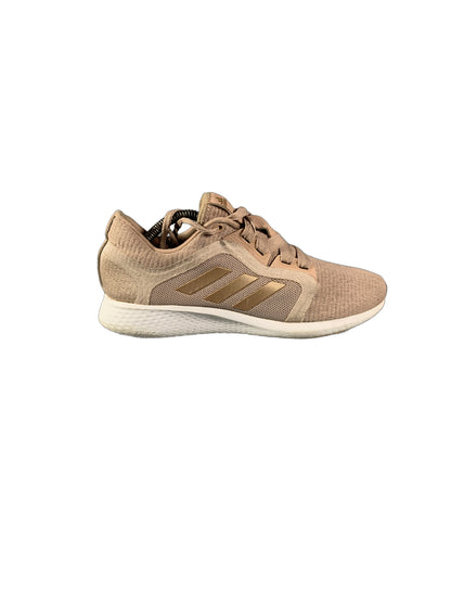 The adidas Edge Lux 4 sneakar