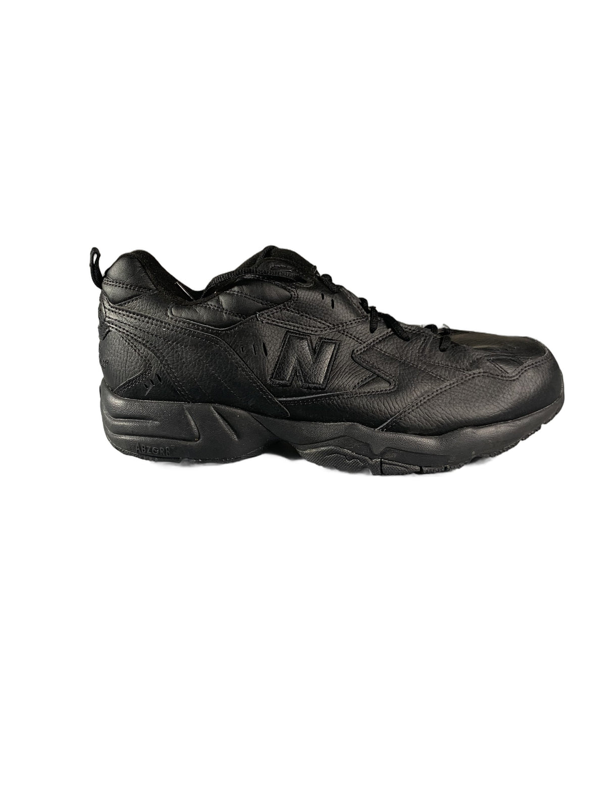 New Balance 608v5 training sneakers