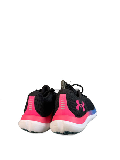 Under Armour Charged Sneaker