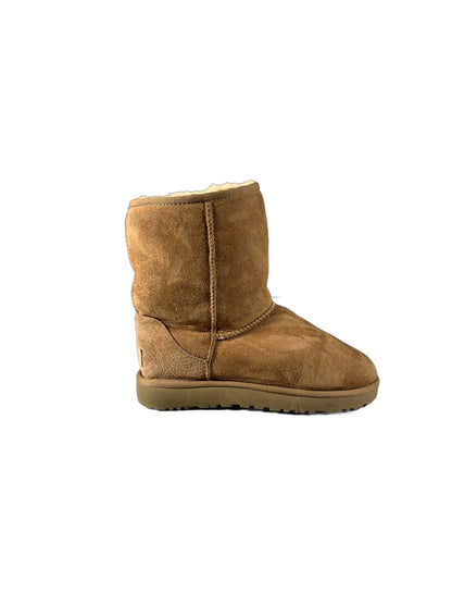 UGG Classic Short II sheepskin boots
