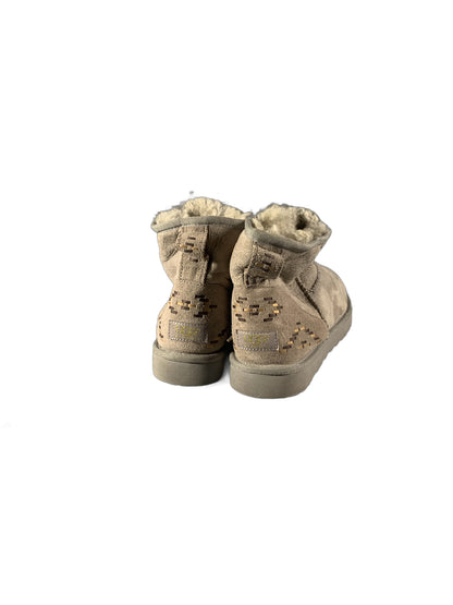 UGG Classic Mini ankle boot