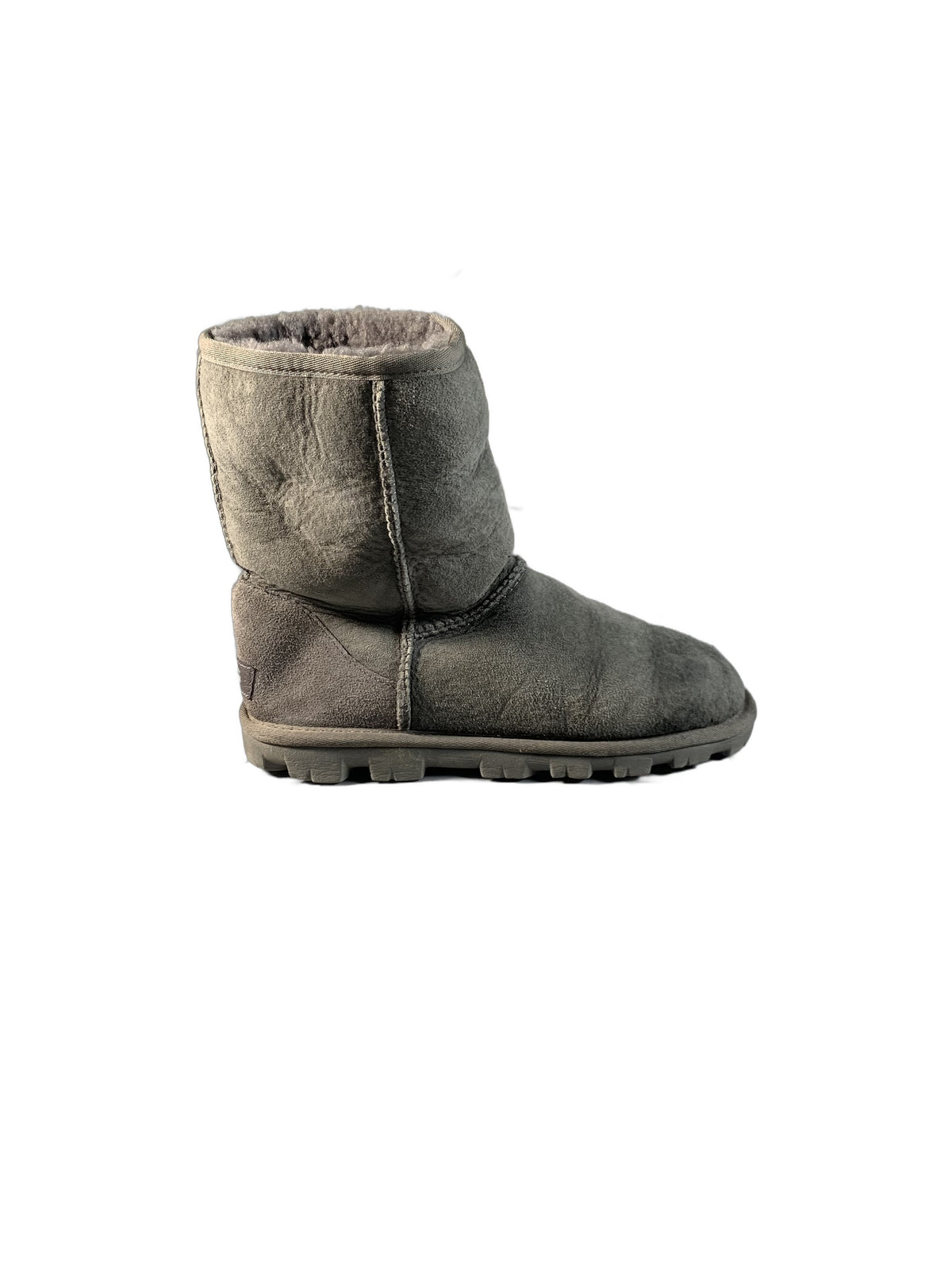 UGG Classic Short winter boot