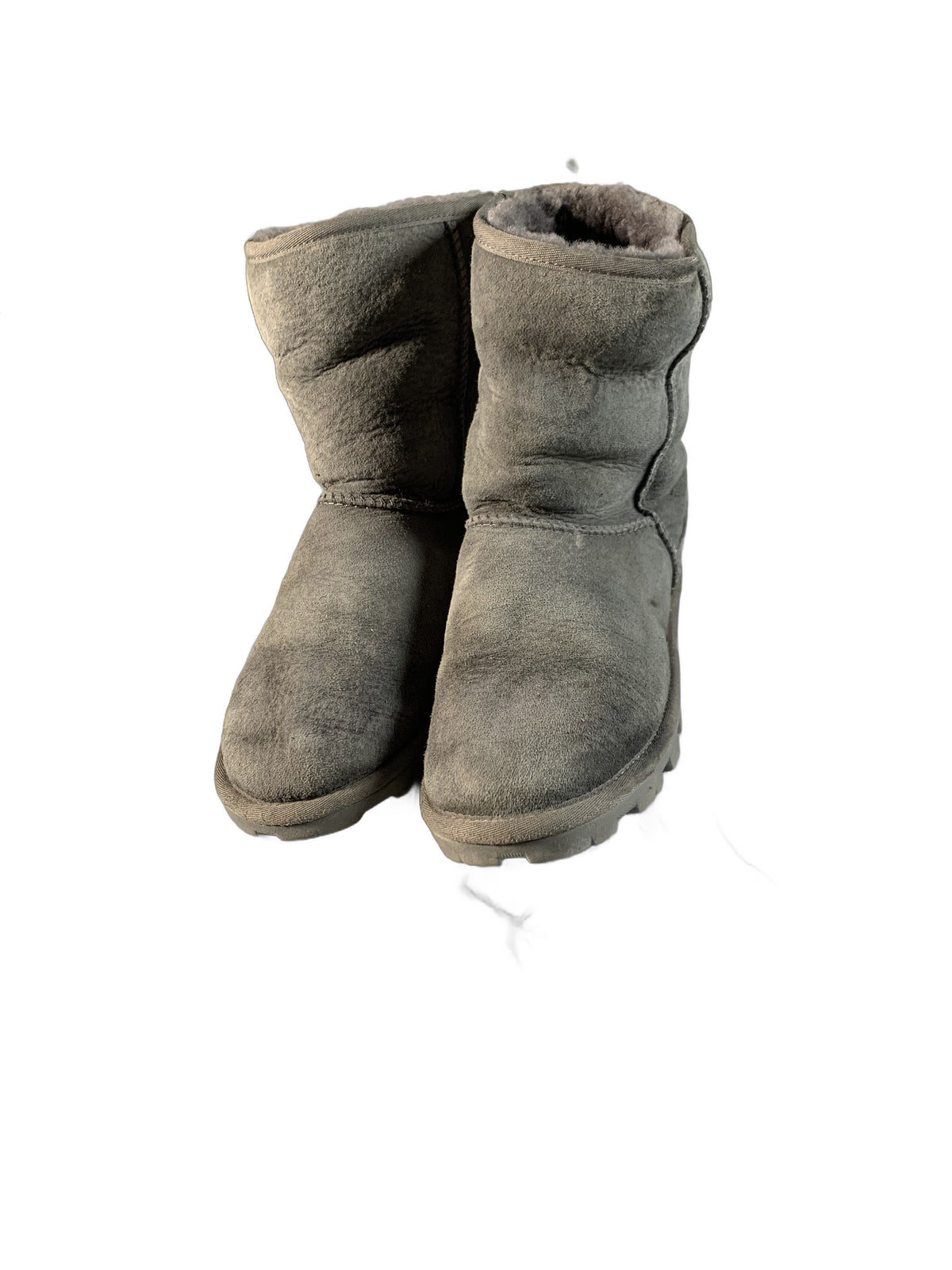 UGG Classic Short winter boot