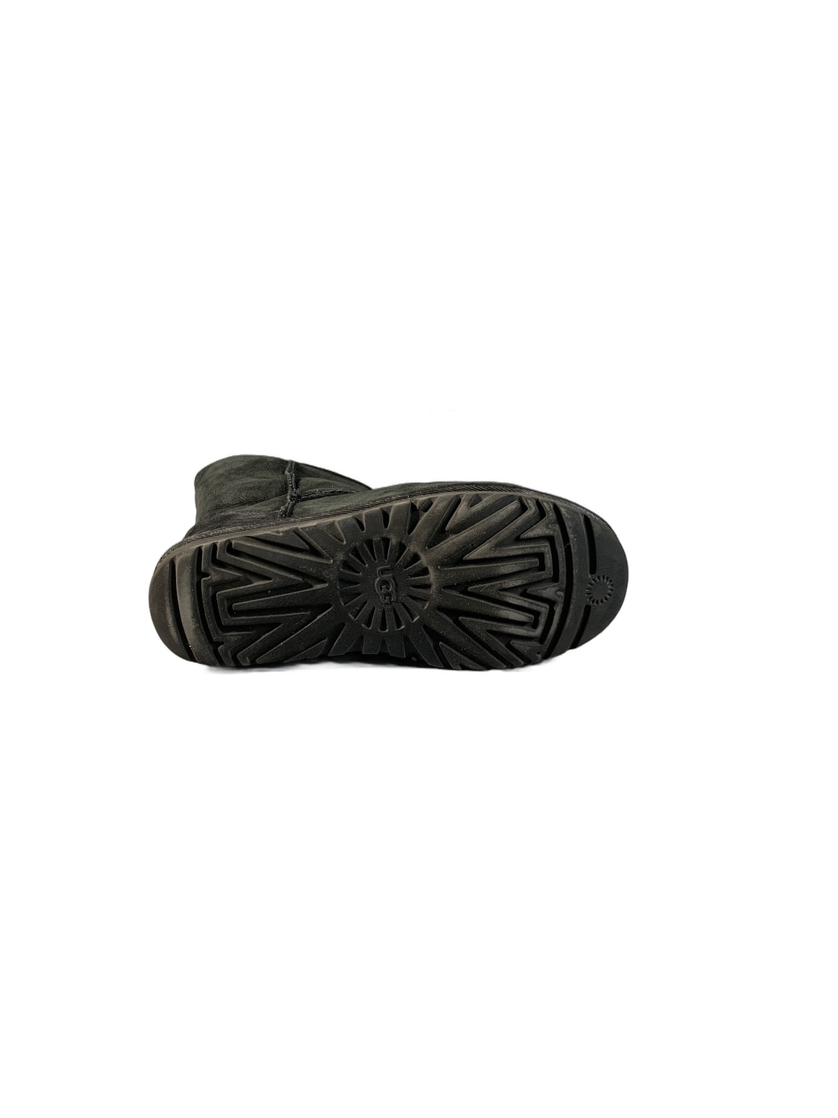 UGG Classic Short sheepskin and suede winter boot4