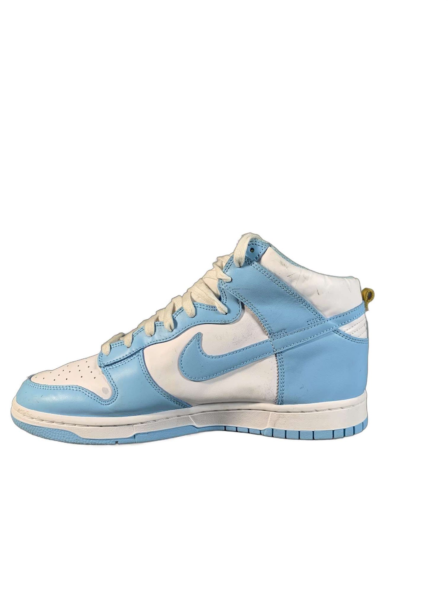 Nike Dunk High "Blue Chill" is a high-top retro basketball sneaker